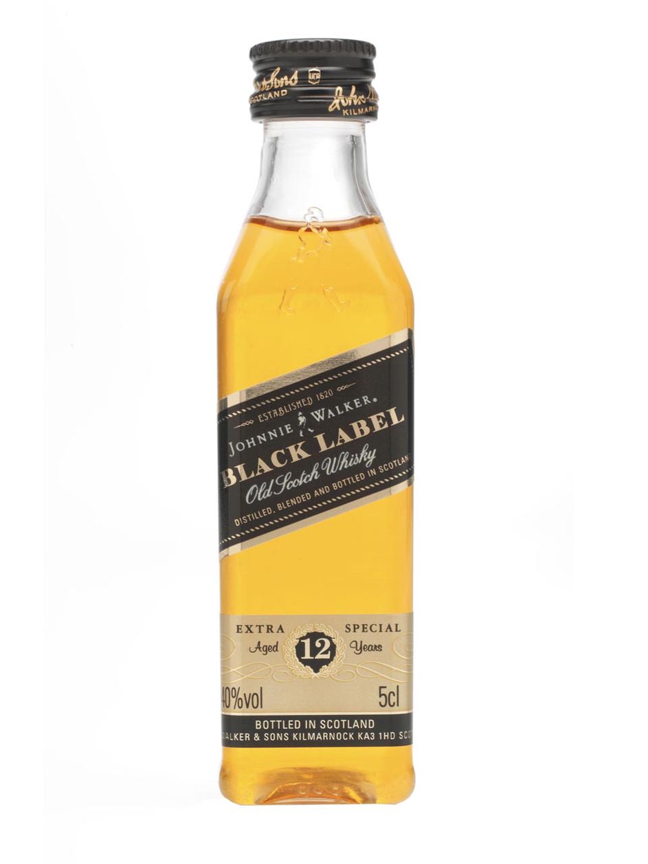johnnie-walker-black-label-40-0-05l-pet