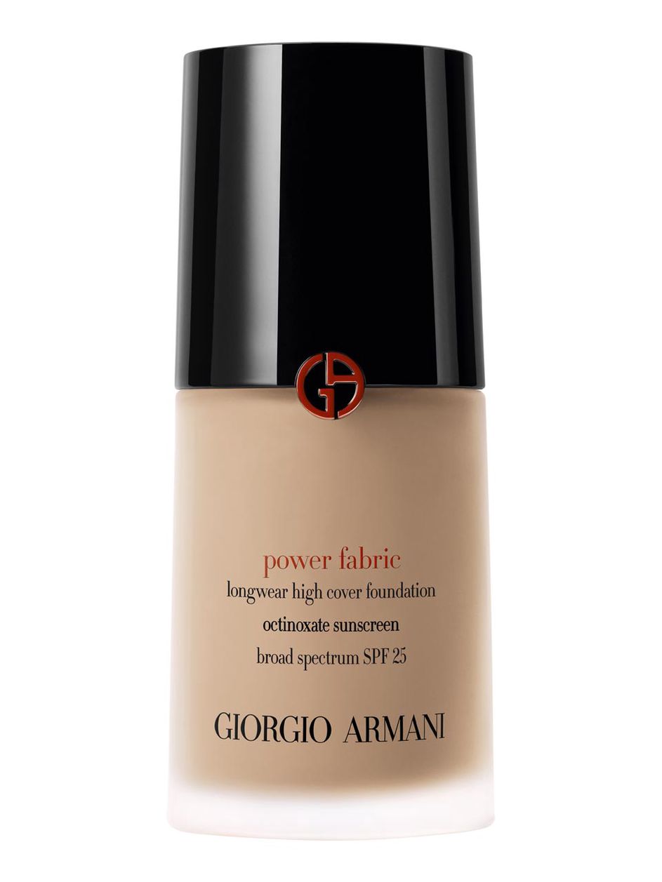 Giorgio Armani “Power Fabric” 粉底（色号：N°  Light to medium）30 ml |  法兰克福机场网上购物