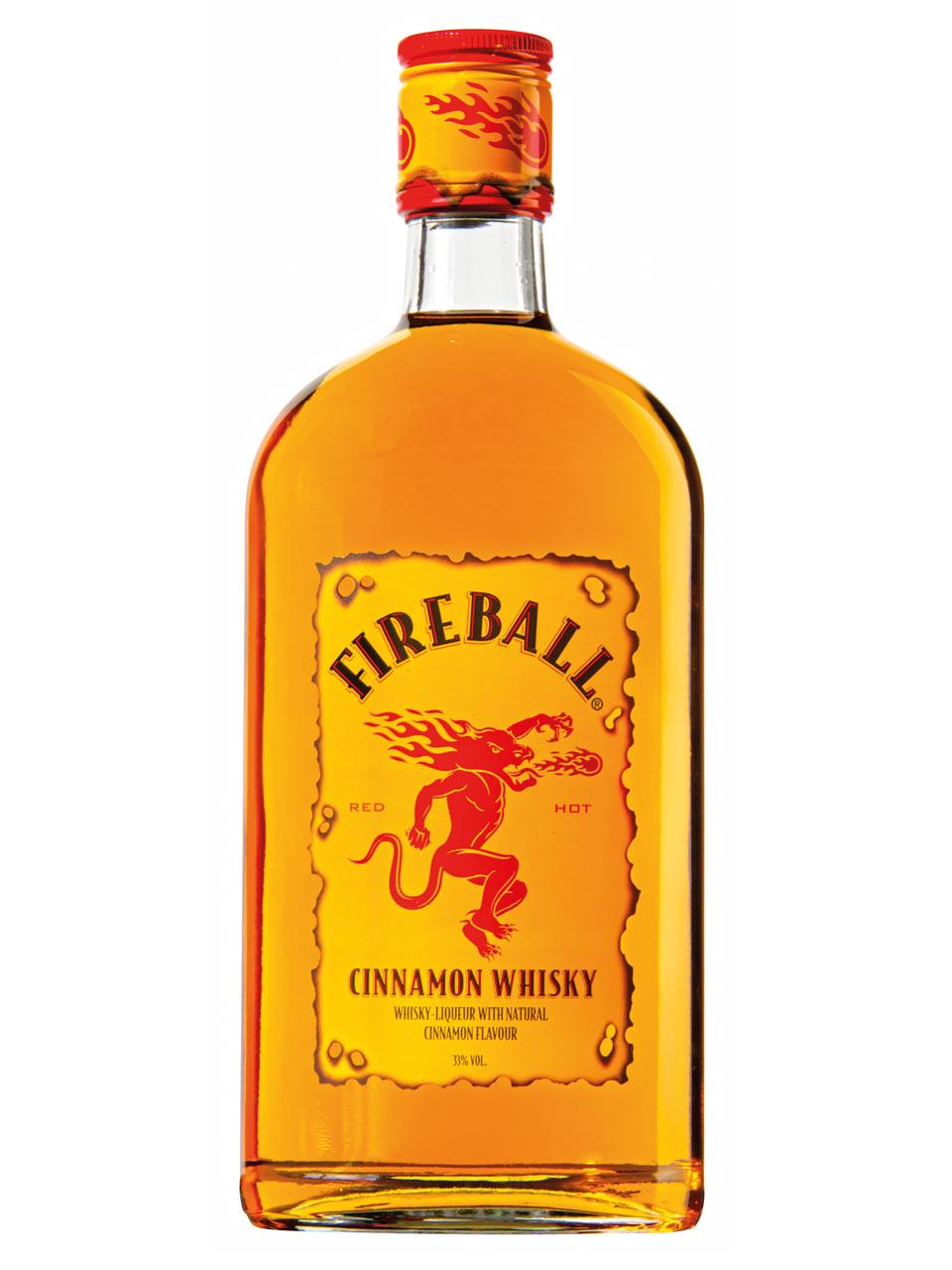 Fireball cinnamon whisky. Dragon Ball виски. Фиребалл виски. Fireball виски 0.5. Fireball ликер.